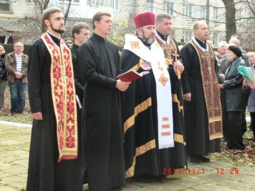 Біля пам’ятника воїнам УГА, була відслужена поминальна Панахида з нагоди 95-р. з дня створення ЗУНР